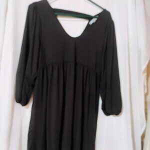 Good Luck Gem Size M Women's short length Dress. Casual/Comfy style. NW/OT